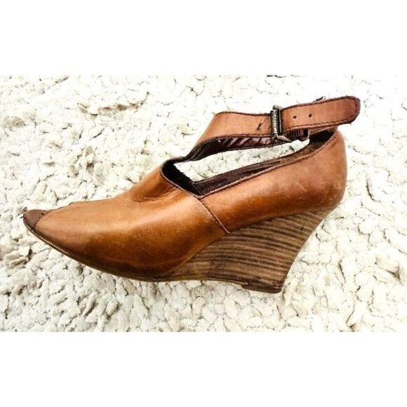 Lauren Ralph Lauren GoldenBrown Leather Peep Toe Adjust Strap Wedge Sandals 7.5 - Picture 4 of 8